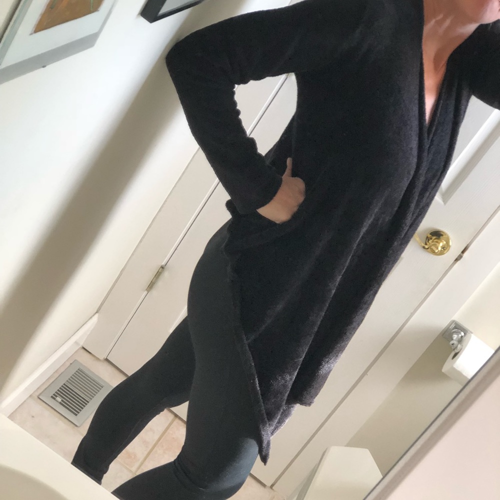 Barefoot Dreams Cozy Chic Lite open front wrap